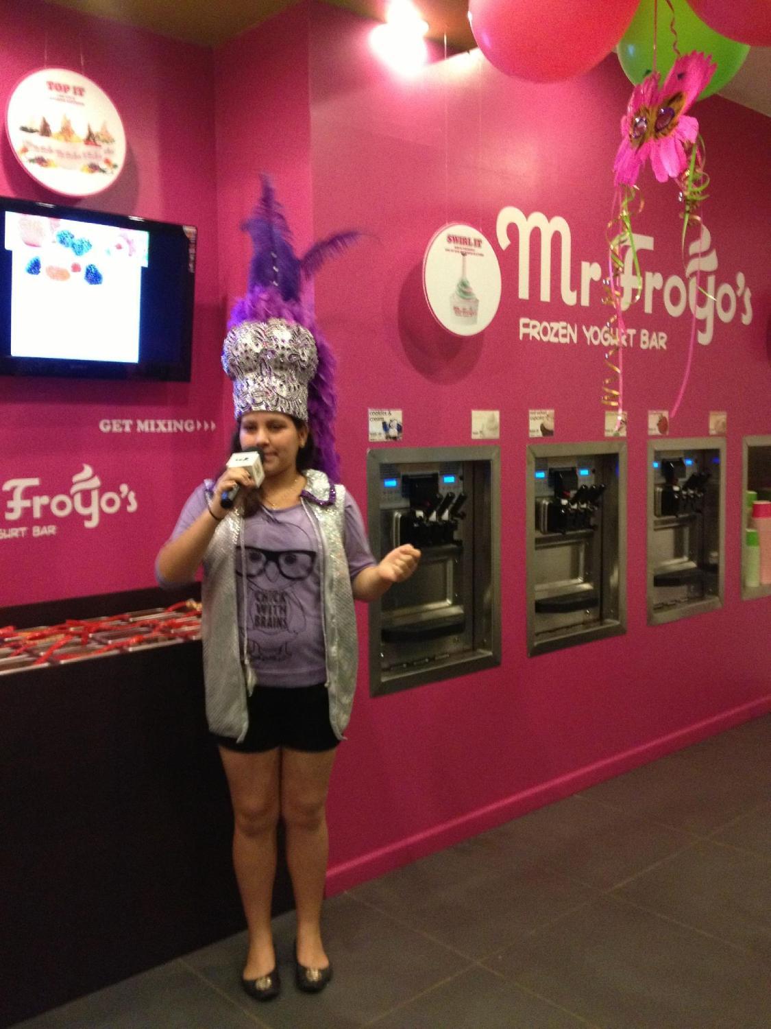 Mr. Froyo`s Aruba - Self Serve Frozen Yogurt Bar